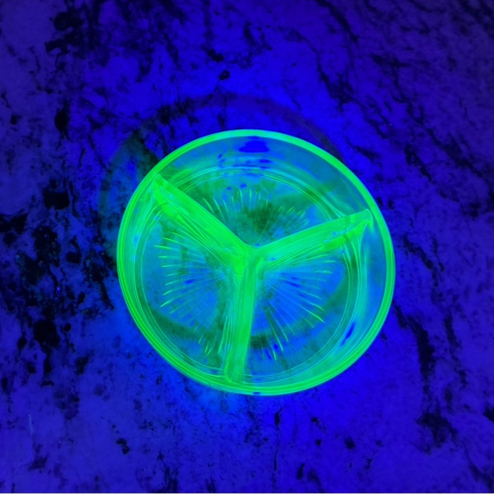 Vintage Green Depression Uranium Glass 3 section condiment dish